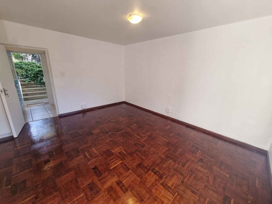 0 Bedroom Property for Sale in Sea Point Western Cape